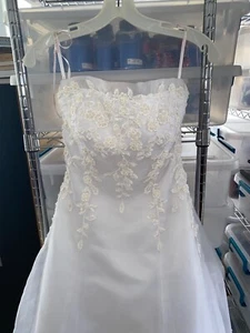 Pre-owned Good Condition Jasmine Collection Wedding Dress - Picture 1 of 9