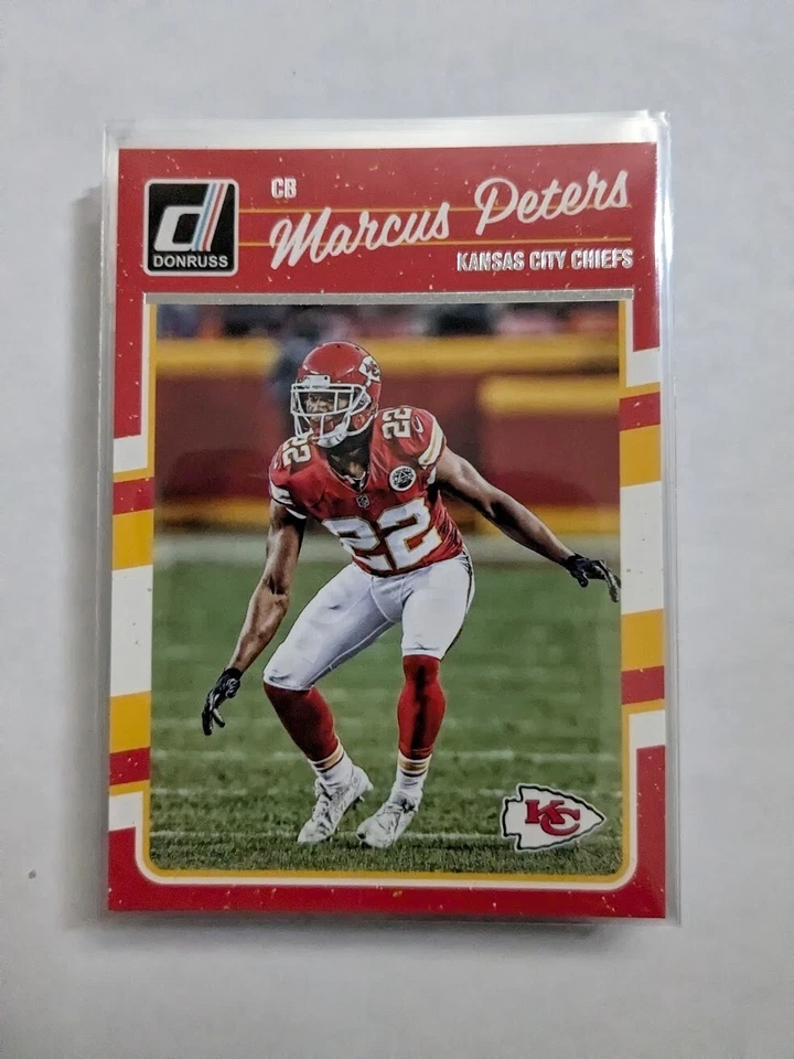 2016 Donruss Football Base #1-300 Store-Wide Bulk Buy Sales 💲 - Image 1 of 1