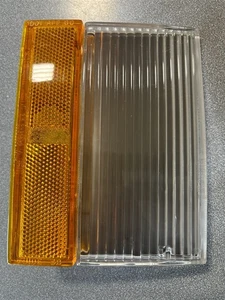 Used Oldsmobile 98 Delta 88 Side Lamp Lens Marker 1980 - 1983 Right Side RWD - Picture 1 of 3