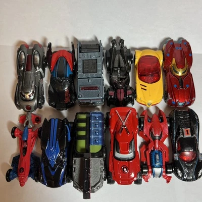 Lote de 12 coches Spider-Man de personajes de Marvel Comics Hulk Rhino Foto 1 de 4