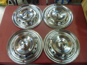 VINTAGE 1949-50 FORD CRESTLINER 15" HUBCAPS WHEEL COVERS - Picture 1 of 7
