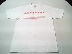 Camisa Streetwise In N OUT Grande Cuello Redondo Estampado Gráfico  - Imagen 1 de 12