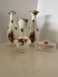 Royal Albert Old Country Roses Vases - Picture 1 of 4