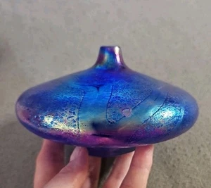 Kunstglas blau grün & lila irisierende Öllampe kleine Vase - Bild 1 von 5
