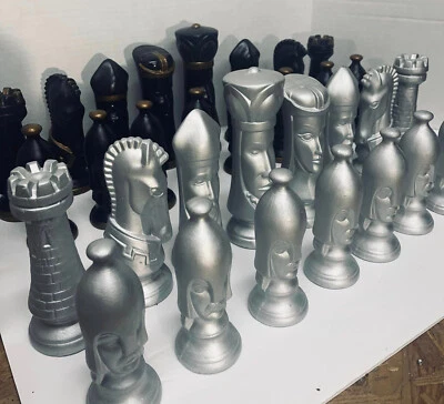 CHESS SET~ LARGE PIECES- 6~8" TALL COMPLETE Black with bronze and Silver~Vintage - Image 1 of 4