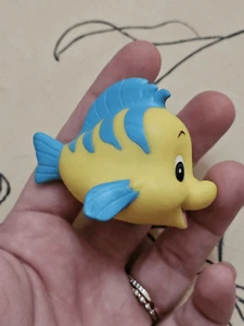 Fisher Price Little People Disney Flounder Fish Yellow Blue Little Mermaid - Picture 1 of 5