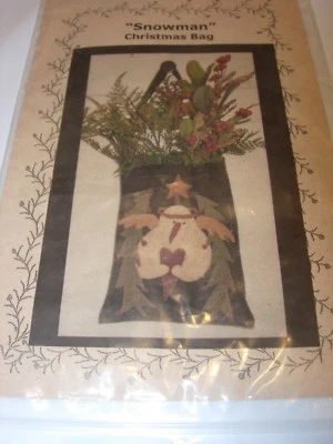 CUT CHRISTMAS FABRIC PATTERN PROJECT SEWING CRAFTS APPLIQUE SNOWMAN WALL ART BAG - Image 1 of 3