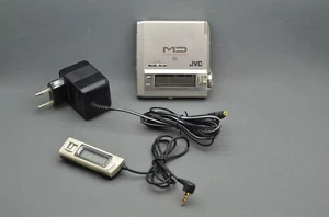 JVC XM-R70 SL Tragbarer Minidisc Player Rekorder, Digital-/Analog-Mikrofoneingän - Picture 1 of 7