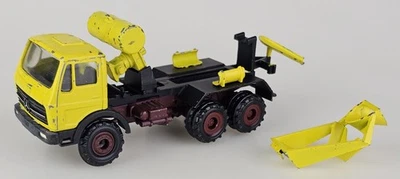 Camión mezclador de cemento fundido a presión Mercedes Benz camión amarillo faltan piezas Conrad? ~6" Foto 1 de 4