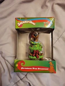 scooby-doo hallmark christmas ornament #85 - Picture 1 of 3