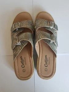 Cotton Traders Flexisole Adjustable Mule Sandals Shoes Flip Flops Size 7 Biege - Picture 1 of 6