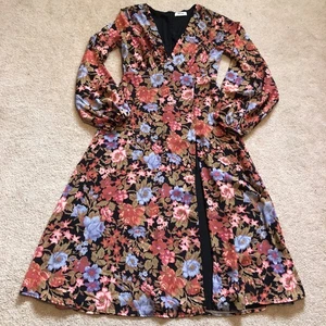 Showpo Henny Long Sleeve Split Midi Dress Women's Size 8 Floral Boho - Picture 1 of 9