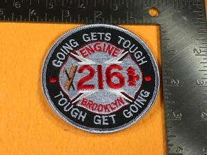 W-77 FIRE DEPARTMENT PATCH - BROOKLYN, NY ENGINE 216 - GOING GETS TOUGH - Bild 1 von 2
