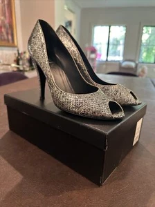 CHANEL Metallic Silver Python Snakeskin Leather Logo Peep Toe Heels Pumps 39.5 - Picture 1 of 10