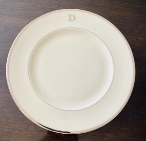 Wedgwood Majesty Platinum Dinner Plate Monogramed - D - Picture 1 of 6