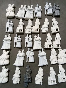30 Pcs Decorative Miniature Lead Figures Snowmen, 18th Century Couples ,St Nick - Picture 1 of 7