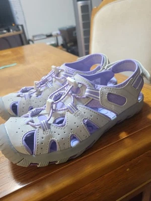 NWOB. Ladies Sz 4 Outdoor Hook & Loop Hiking Sandals By KHOMBU. Super Cushy - Image 1 of 4