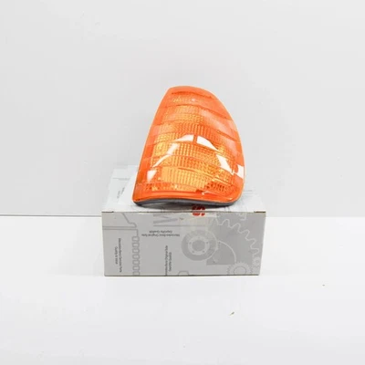 Mercedes-Benz W123 Front Left Turn Signal A0008200421 1980 BRAND NEW - Imagem 1 de 4