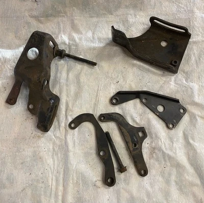 1986 Chevy K10 Silverado 305 V8 AC Compressor Mounting Brackets - Image 1 of 4