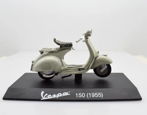 Modellini vespa 150 scala 1:18 modellismo statico collezione scooter edicola - Foto 1 di 3