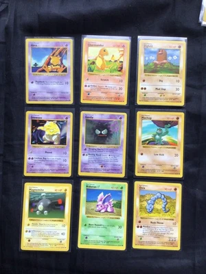 Pokemon Cards: Shadowless Base Set 25 Card Non-Holo Lot - Image 1 of 4