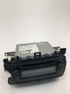 TOYOTA YARIS P13 Musik-Player ohne GPS 86120-0D640 2012 26583572 - Bild 1 von 4