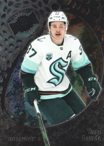 2022-23 Metal Universe Hockey #22 Yanni Gourde - Picture 1 of 2