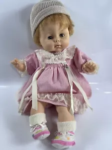 Horsman 22" Life-like Doll #256 Fully Dressed Body in New-like Condition - Picture 1 of 5