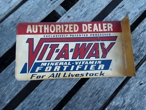 Vintage Vit-A-Way Livestock Sign, Vit A Way Flange Sign, Dealer Sign, Farm Sign - Picture 1 of 12