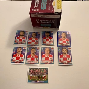 Lot 9 CROATIA 2022 Panini Sticker sports Cards World Cup FIFA parallel Perisic - Picture 1 of 6