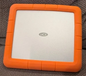 LaCie 8 To Rugged RAID Shuttle USB-C USB 3.0 lecteur crypté tout terrain - Photo 1/2