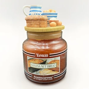 Yankee Candle Banana Nut Bread Black Label w/ Topper VTG Housewarmer โ Used - Picture 1 of 10