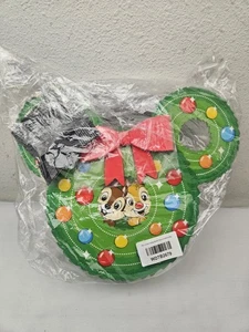 LOUNGEFLY DISNEY CHIP N DALE FIGURAL CHRISTMAS WREATH CROSSBODY BAG NEW - Picture 1 of 7
