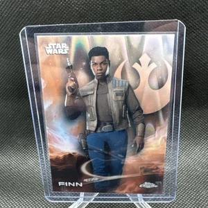 2025 Topps Chrome Star Wars #45 Finn Prism Refractor SP - Bild 1 von 2