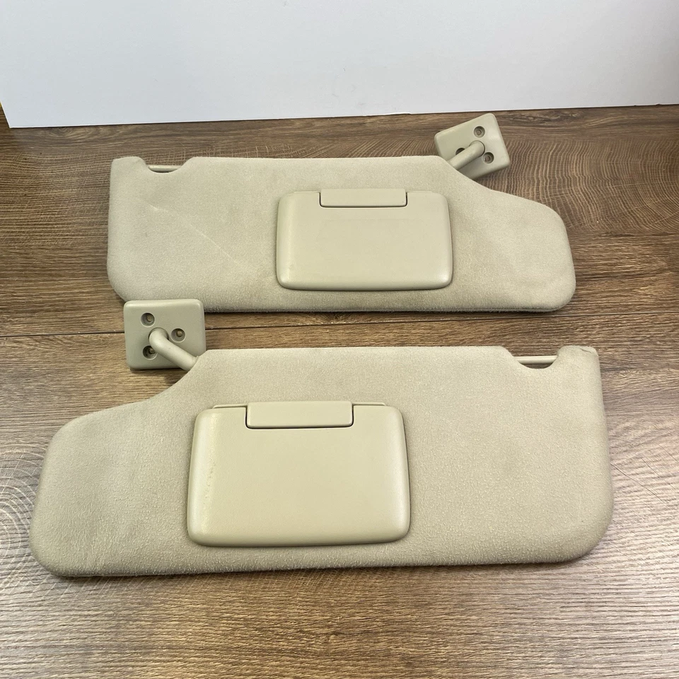 Juego de pares parasol derecho e izquierdo Ford Edge 2011-2014 con espejo OEM Foto 1 de 4