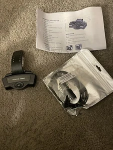 SHARPER IMAGE VOLANT HAUT-PARLEUR BLUETOOTH JAMAIS UTILISÉ (CA) - Photo 1 sur 4