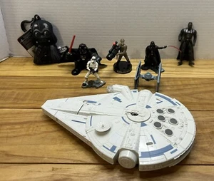 Star Wars gemischtes Spielzeug Set - 8 Stck. - Darth Vader Millennium Falcon TIE Fighter - Bild 1 von 14