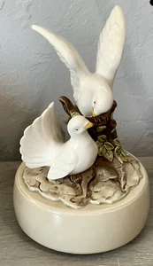 Vtg 1979 OTAGIRI White Dove Ceramic Music Box Beautiful Dreamer Made in Japan - Picture 1 of 5