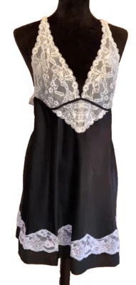 Jezabel Sexy Satén Musa Criada Rollplay Camisón Quimise Negro Blanco Encaje Grande Foto 1 de 4