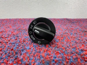 CHRYSLER 300 TOURING 15-23 OEM DASH HEADLIGHT FOG LIGHT LAMP CONTROL SWITCH - Picture 1 of 2