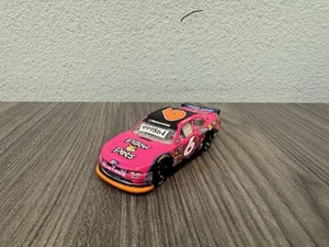 Rare Prototype 2013 Trevor Bayne #6 Pillow Pets 1 1:64 ARC Diecast - Picture 1 of 10