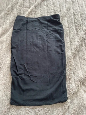 Black Skirt Size Xs - Image 1 of 3