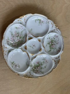 Antique Theodore Haviland Limoges Oyster Plate Gilt Trim 8 3/4in *CHIPPED* - Picture 1 of 6