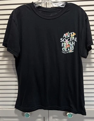 Camiseta manga curta logotipo gráfico Fresh Laundry tamanho M rosas “anti-sociais” - Imagem 1 de 4