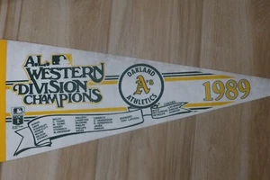 PENNANT FELT  1989 OAKLAND A'SAL WESTERN CHAMPS TEAM NAMES 30X12  TONY LaRUSSA - Picture 1 of 5