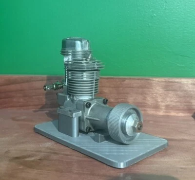 Enya 80-4C airplane model 4-cycle engine - Image 1 of 4