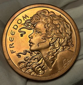 Apmex 5oz .999 Fine Copper "Freedom Girl" Silver Shield Round Coin Medal 2015 - Picture 1 of 6