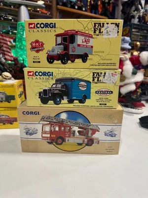 Furgoneta de caja Corgi 97353 Dublin Mack B M.K.T Mack AC 50601 modelos fundidos a presión nueva Foto 1 de 4