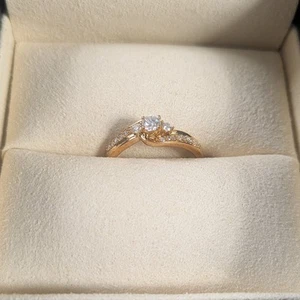 Yellow Gold Diamond Engagement Ring Size N/O.  The Diamond Story. - Picture 1 of 3