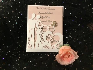 .VINETAGE, LASER CUT SIVER GREY & PINK BLUSH CARDS MR & MRS WEDDING INVITATION - Picture 1 of 8